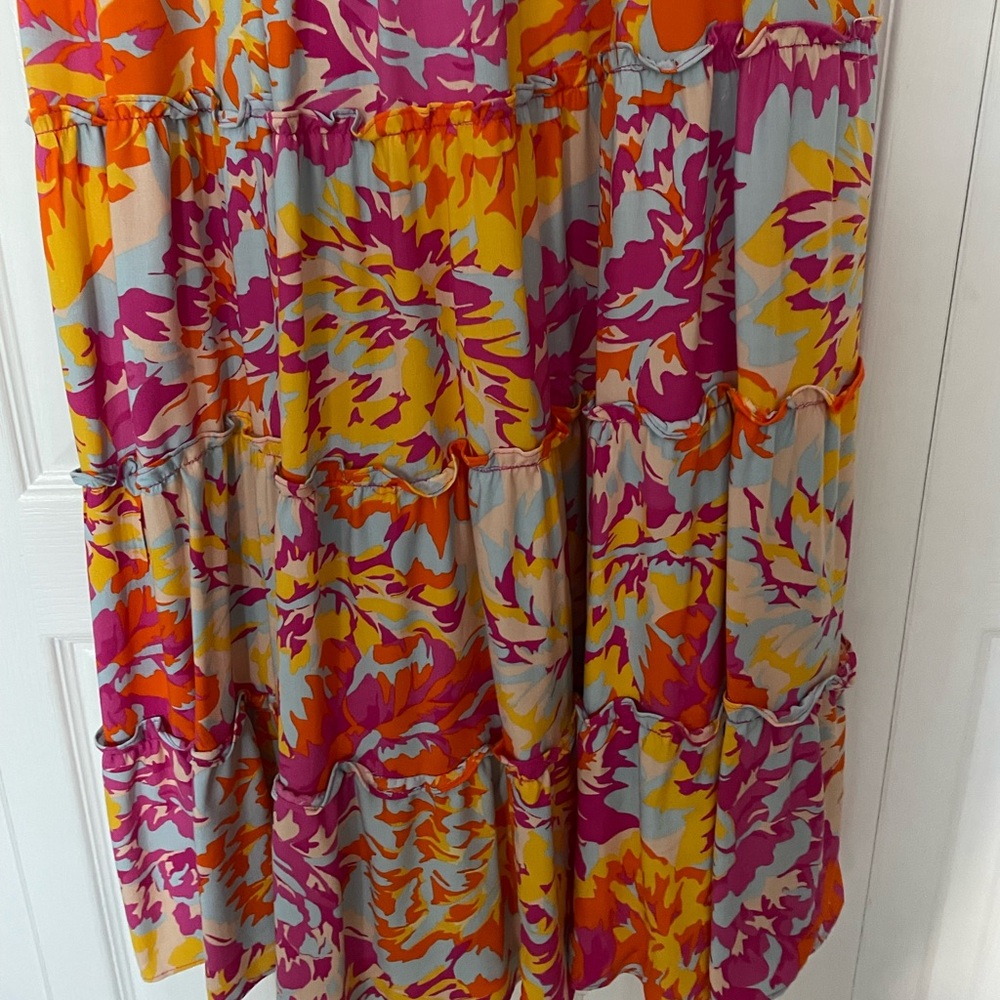 Floral Sleeveless Maxi Dress - Picture 6 of 12
